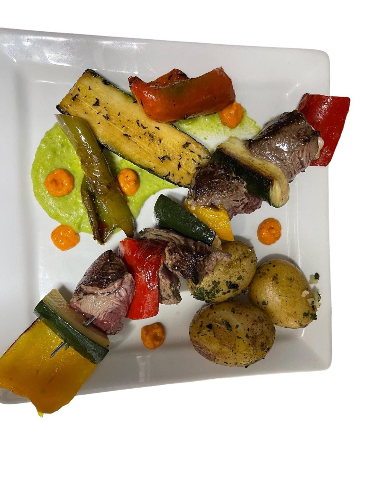 Logis Hotel Restaurant Cazes Arazat Laissac Kültér fotó